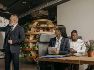 Best Online Platforms for Executive Leadership & Management Classes in the EU