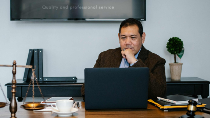 The Ultimate Guide to Hiring a Workplace Injury Attorney